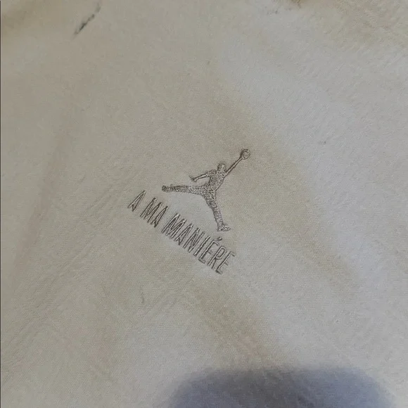 Jordan x A Ma Maniere Hoodie Sweatshirt - Picture 3 of 5